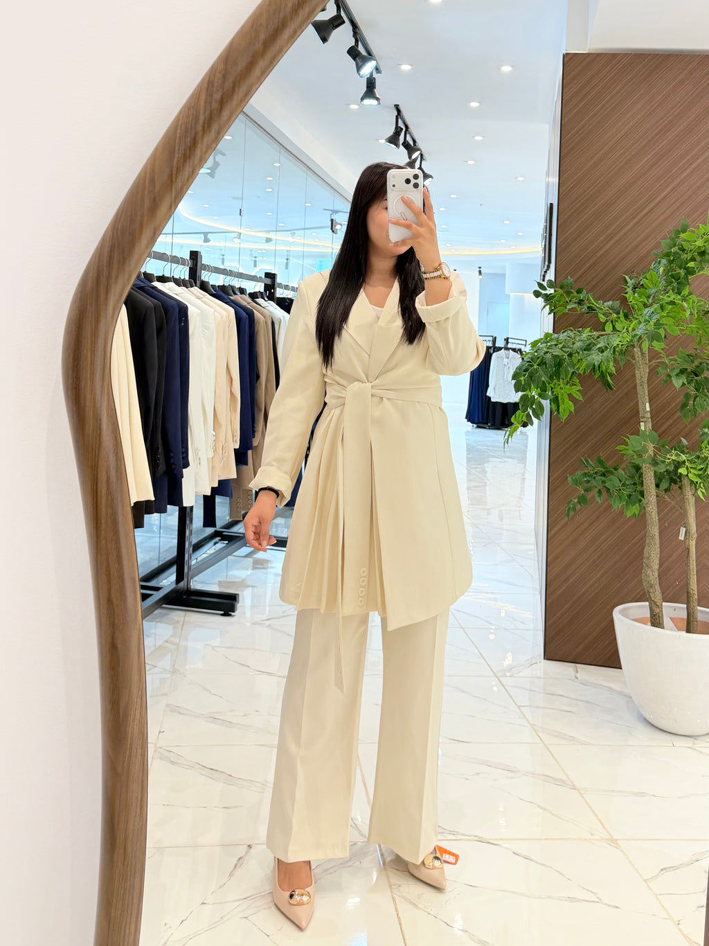 Costume le plis royal